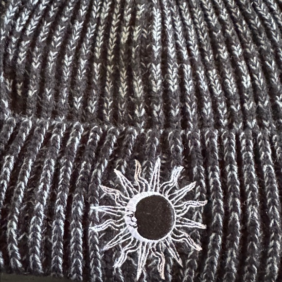 Urban Outfitters marled black ribbed knit embroidered sun/moon cuffed beanie. - Picture 2 of 3